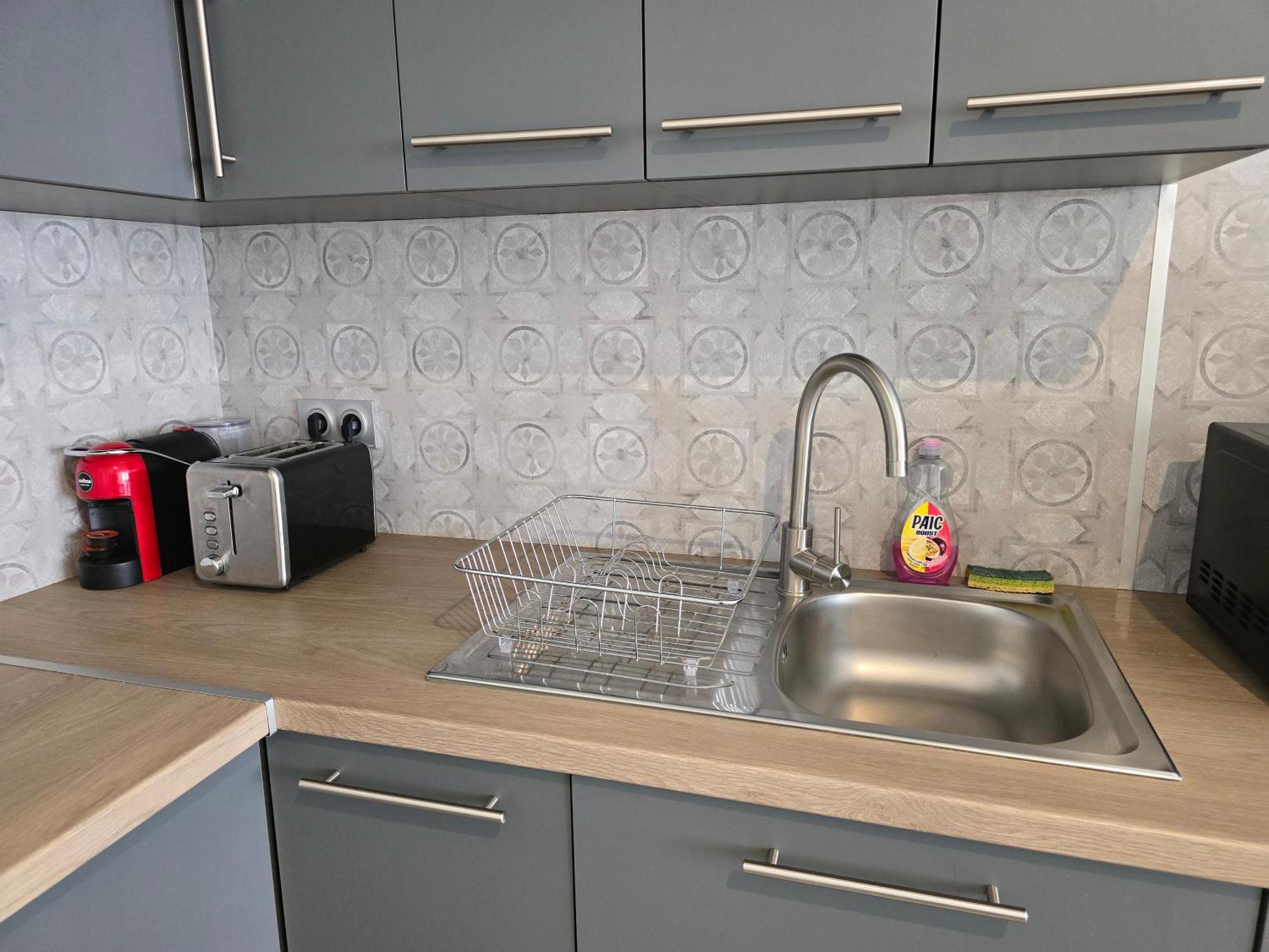 Appartement Au Calme Idealement Place A Macon. المظهر الخارجي الصورة